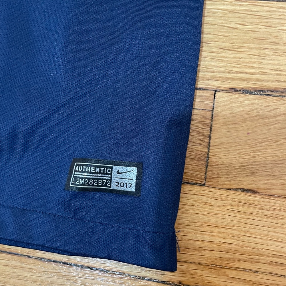 *SOLD* Authentic Verratti Jersey PSG - Picture 2 of 6